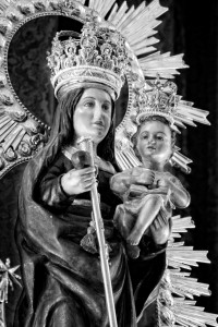 Hermandad de Maria Santisima de los Remedios Coronada 1
